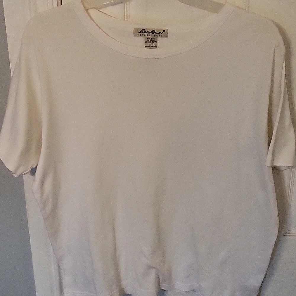 Eddie Bauer Women's Large White Short Sleeve Tee